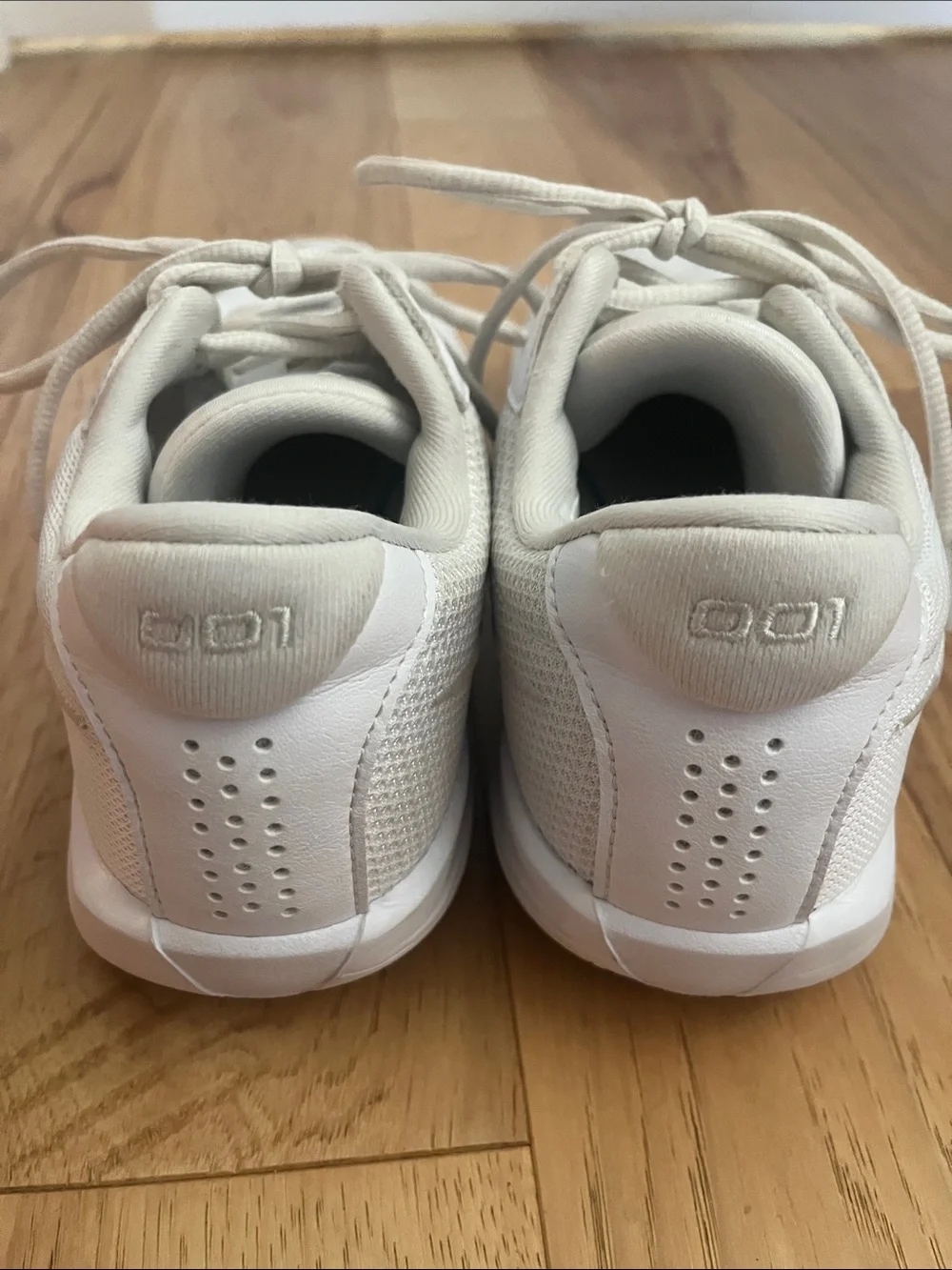 Nike Air Zoom G.T Cut Academy White basketball shoes 7.5 men 9 women UNISEX